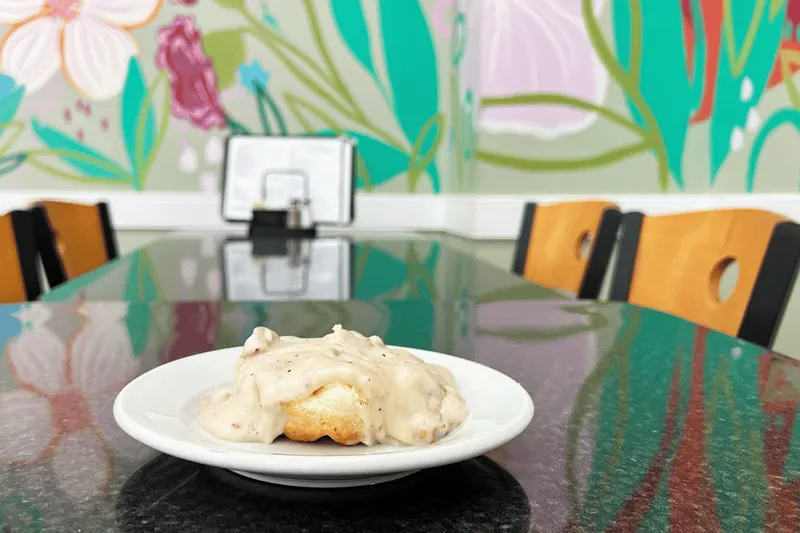 Savannah: Southern and Secret Food Tour